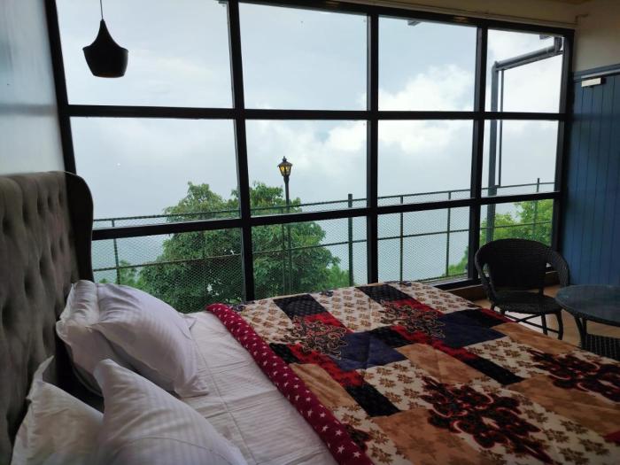 morni hills retreat and heaven