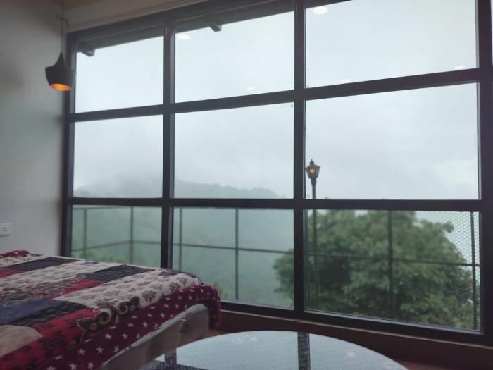 morni hills retreat and heaven