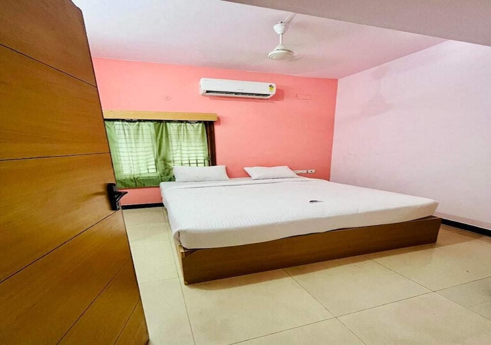 lingaas archana homestay