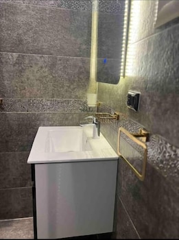 elite boutique hotel