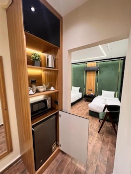 elite boutique hotel