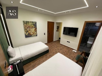 elite boutique hotel