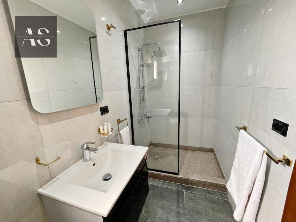elite boutique hotel