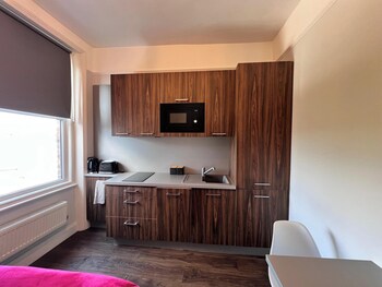 London Studio Retreat - Colney Hatch Lane,,3 star