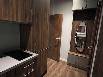 London Studio Retreat - Colney Hatch Lane,,3 star