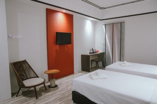 roxy hotel siniawan