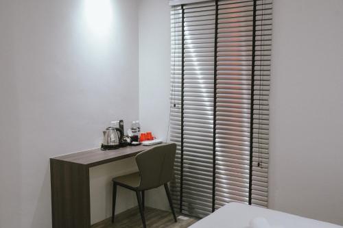 roxy hotel siniawan