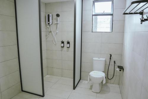 roxy hotel siniawan