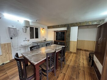 indus valley homestay