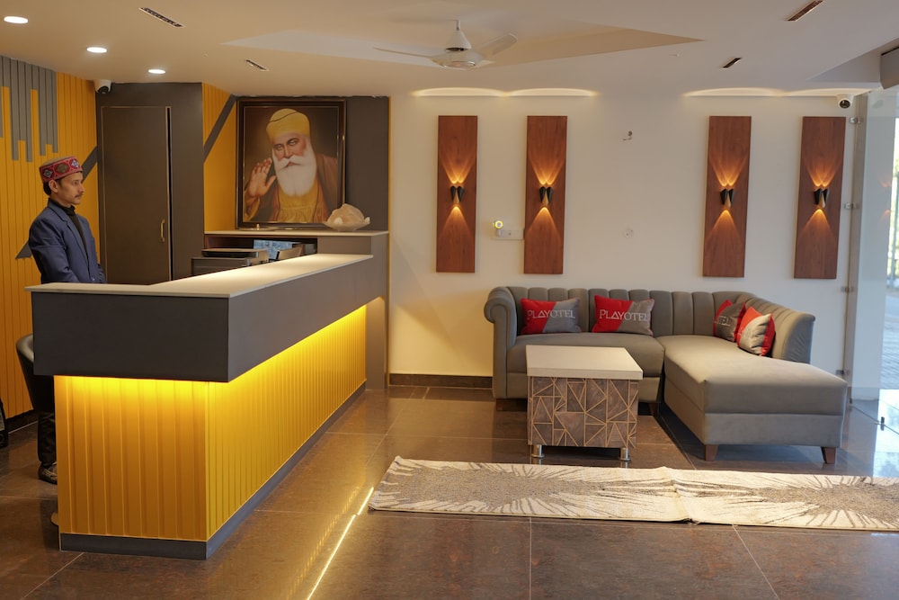 playotel resort kasauli