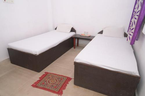 Maharani Maya Guest House Bodhgaya,,2 star
