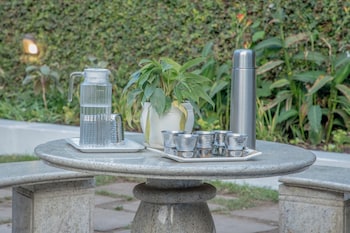 savithri bungalow by xploreindo