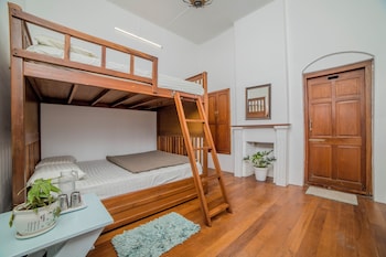 savithri bungalow by xploreindo