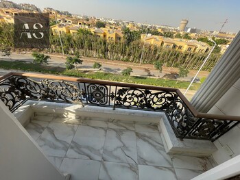 new cairo