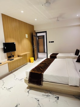 hotel the mansion deralakatte mangalore