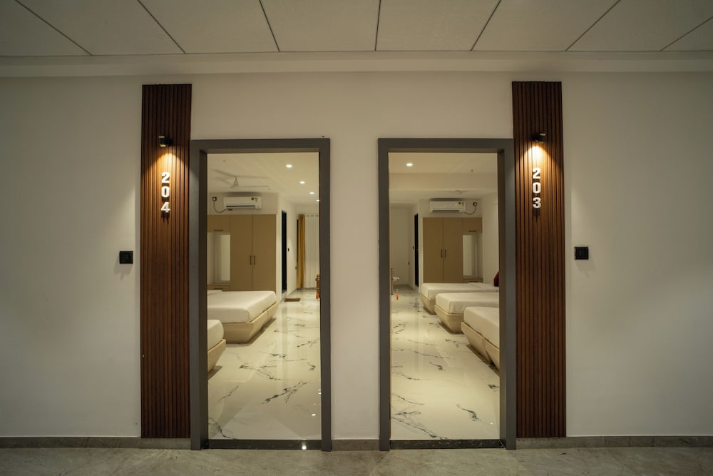 hotel the mansion deralakatte mangalore