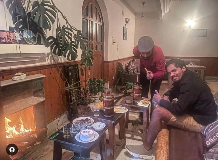 ronglyang lotus villa homestay near mg road