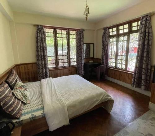 ronglyang lotus villa homestay near mg road