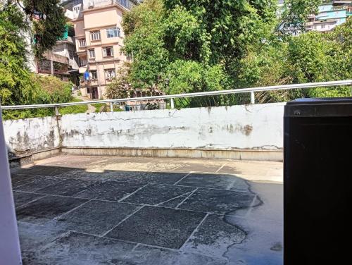 ronglyang lotus villa homestay near mg road