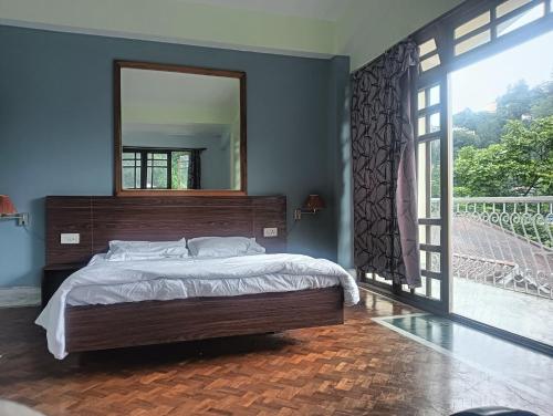 ronglyang lotus villa homestay near mg road