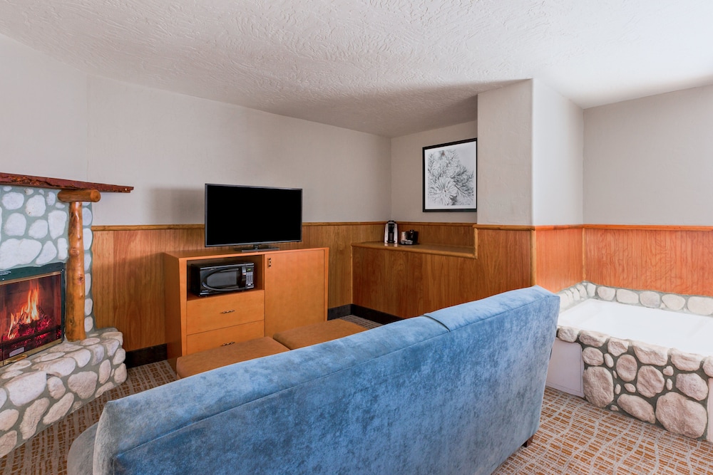 holiday inn resort the lodge at big bear lake
