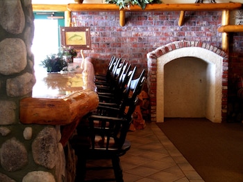 Holiday Inn Resort The Lodge At Big Bear Lake,Big Bear Lake>>Big Bear,3 star