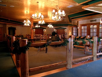 Holiday Inn Resort The Lodge At Big Bear Lake,Big Bear Lake>>Big Bear,3 star