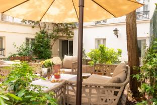 le patio bastille