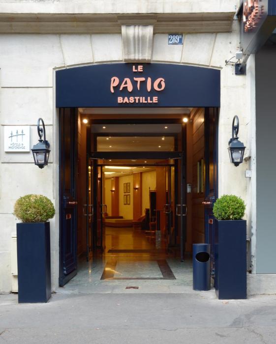 le patio bastille