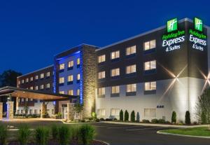 holiday inn express and suites cedar rapids marion