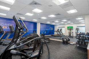 holiday inn express and suites cedar rapids marion