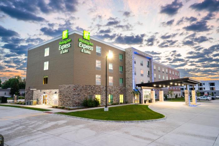 holiday inn express and suites cedar rapids marion