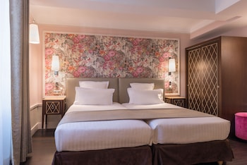 crystal hotel