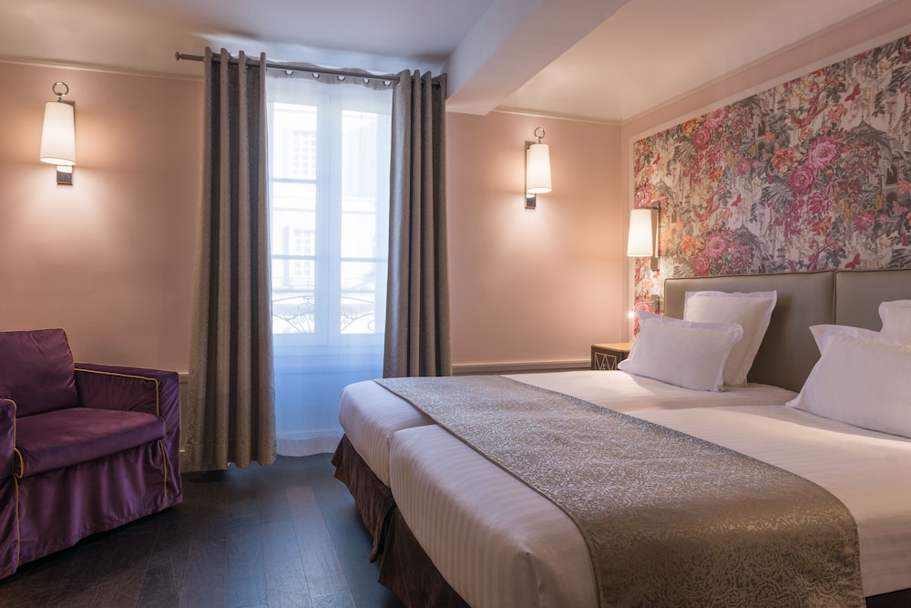 crystal hotel