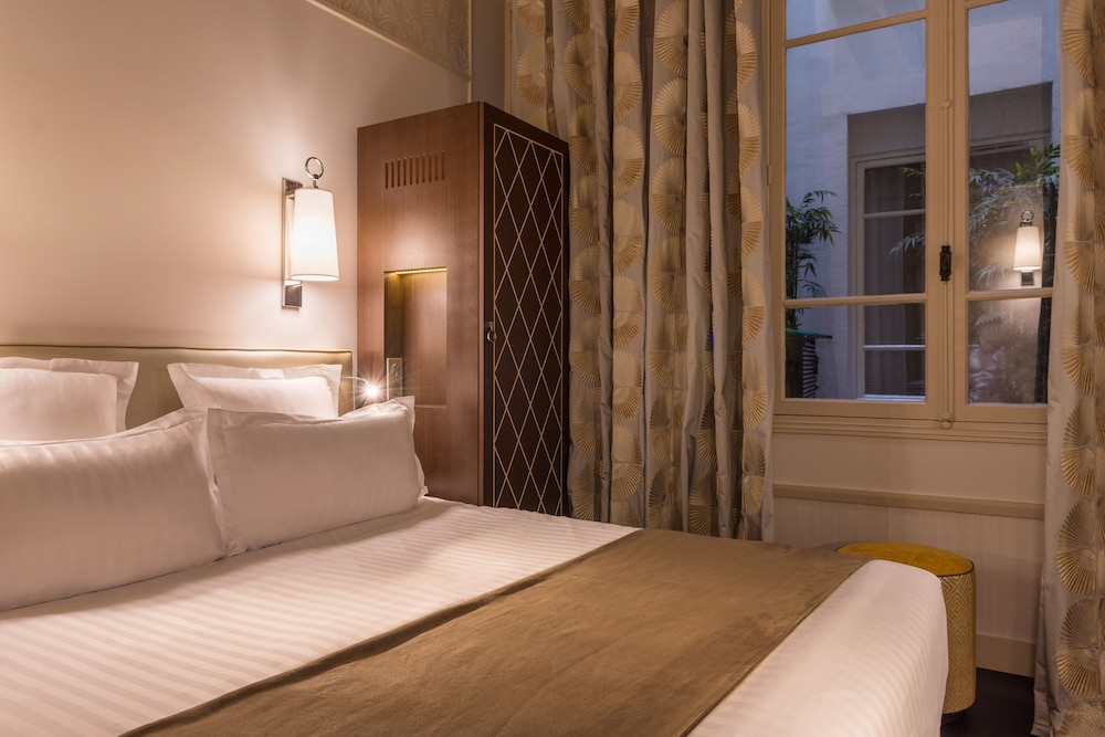 crystal hotel