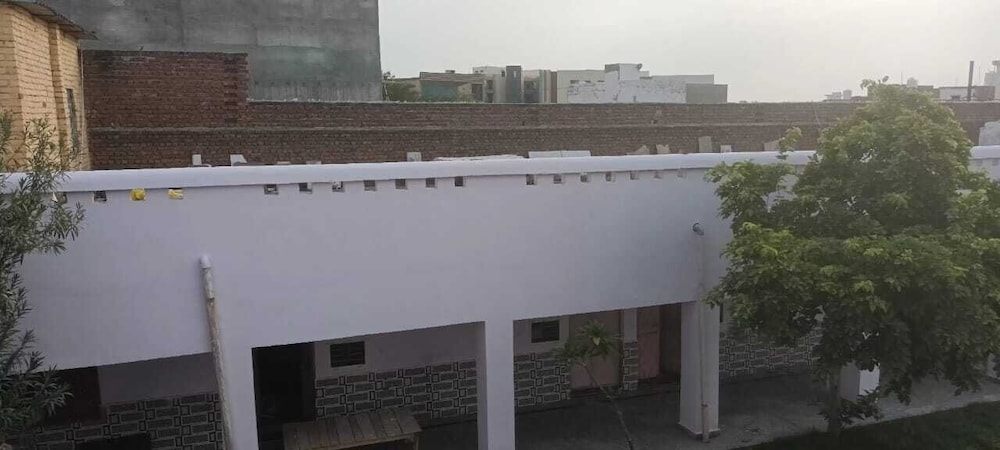 g d guest house by grb