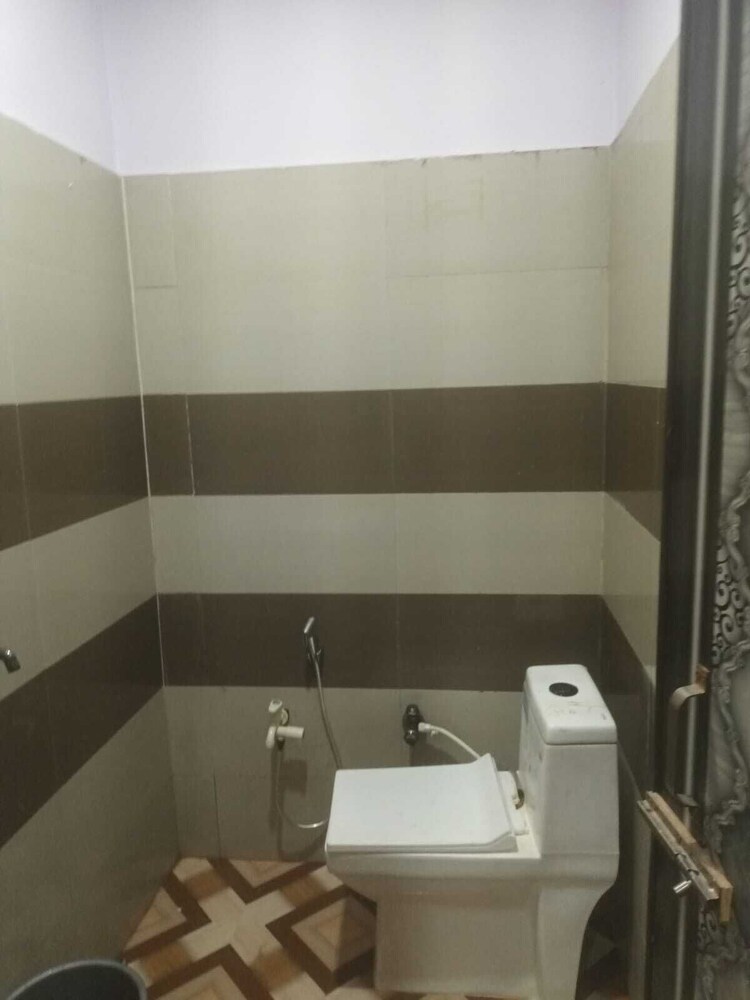 g d guest house by grb