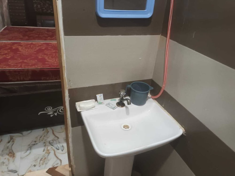 g d guest house by grb