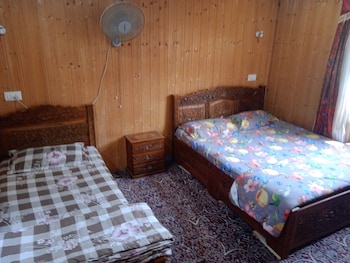 houseboat new dongola