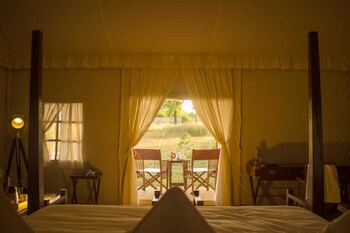 umaria safari camp kanha national park