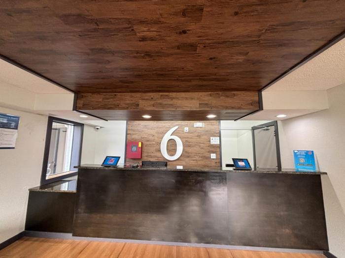 studio 6 suites charlotte nc northlake