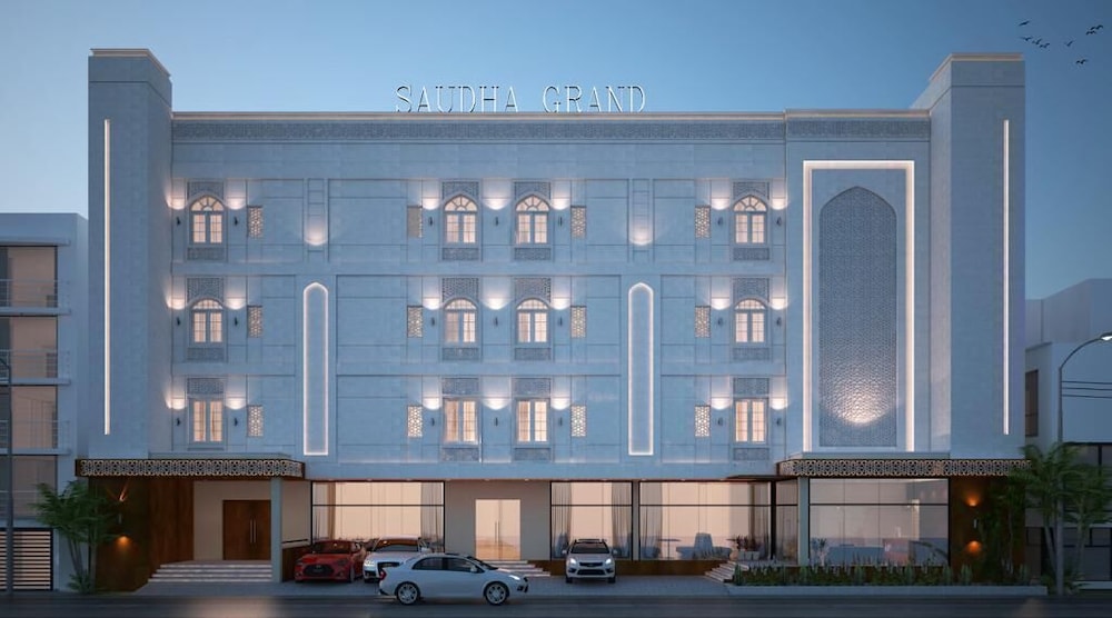 la grande suite and banquet hall