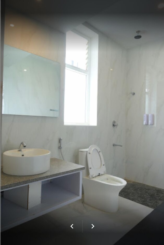 la grande suite and banquet hall