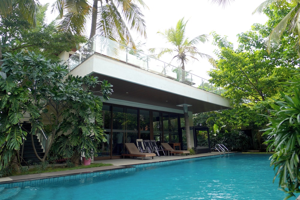 narayani revtree resort and villa