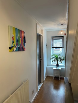 Bentley House,,3 star