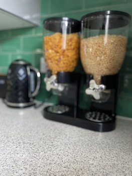 Bentley House,,3 star