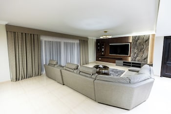 Ocean Apartments,Plot 1258 El-Nasr Rd,4 star