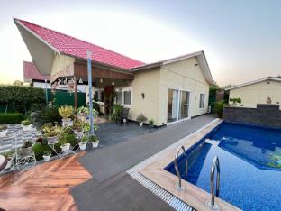 gobravo 37 2bhk farm with pool and garden sec150 noida