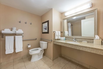 hampton inn and suites by hilton moncton