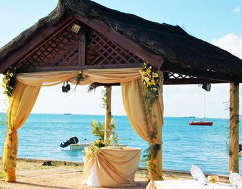 Coral Azur Beach Resort,Grand-Baie>>Bain Boeuf,3 star